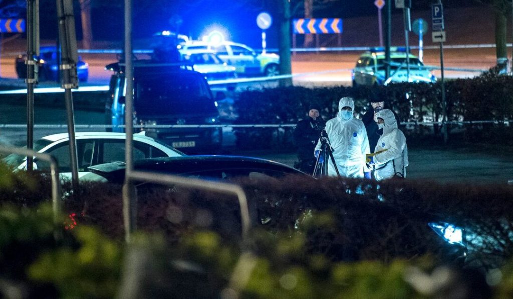 Mere politi er ikke&nbsp;svaret