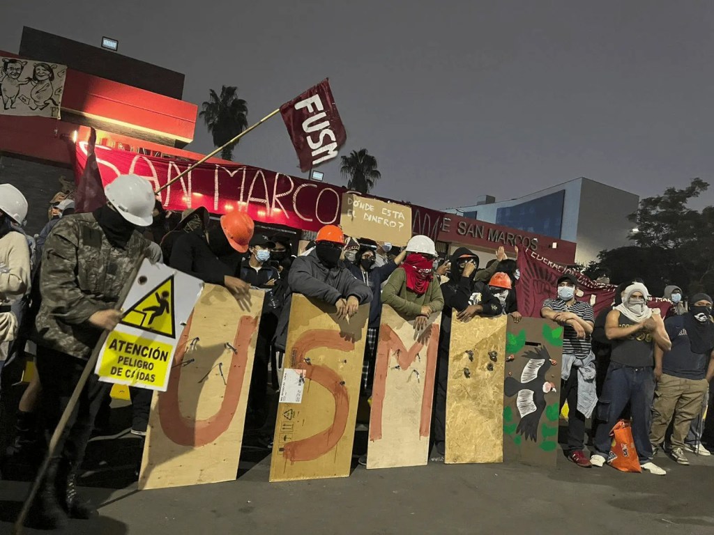 Peru: To ugers studenterbesættelse af San Marcos-universitetet